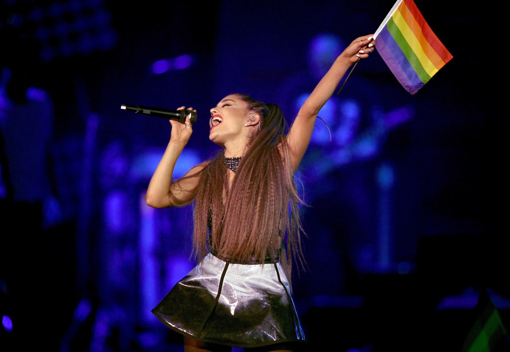 ¿Es bisexual la cantante Ariana Grande?