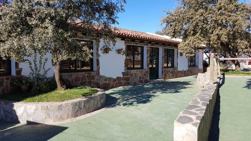 Alojamientos Rurales Encinar De Escardiel