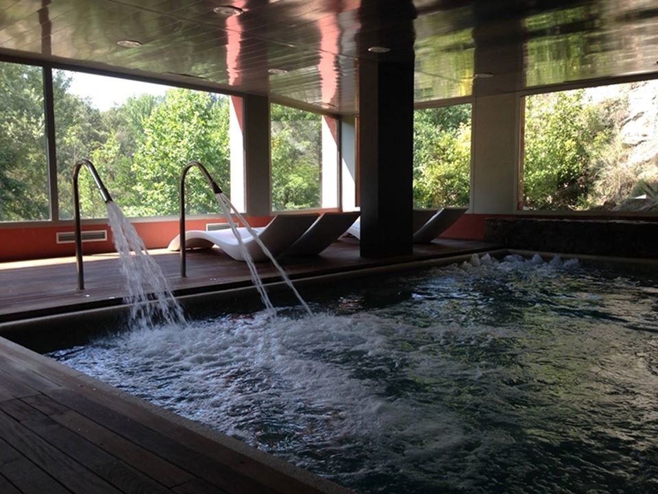 56161643_2119923684762492_7939573528595005440_o