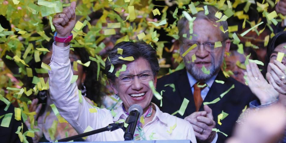 Bogotá y su primera alcaldesa lesbiana, ecologista y símbolo de la lucha hacia la corrupción.