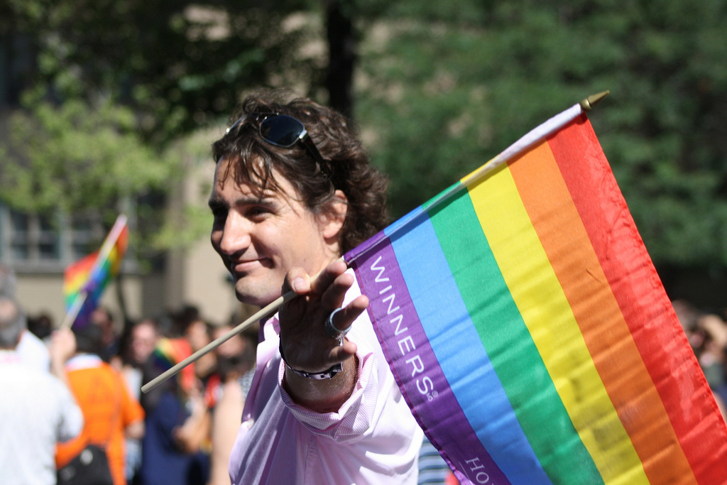 El primer ministro canadiense se convierte en el primer líder que marcha en un desfile del Orgullo