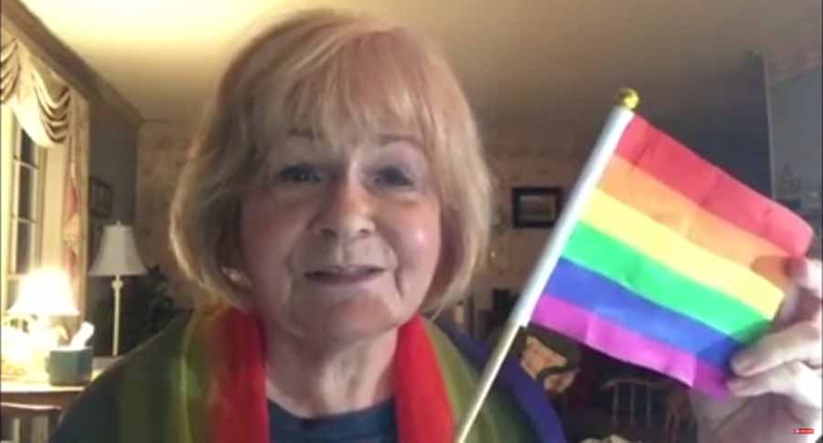 Sherri Gray, la sorprendente abuela cristiana que escribe la letra del himno a la bandera LGBT