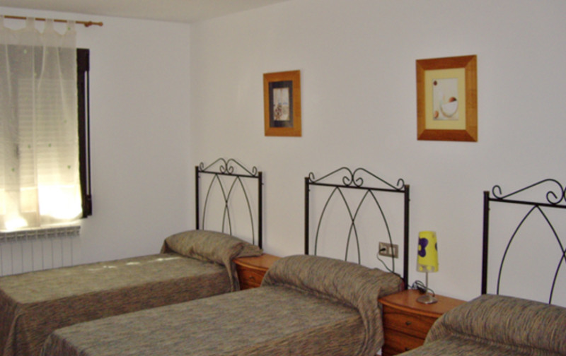 Apartamento-Teruel-2-Habitación-Triple-1