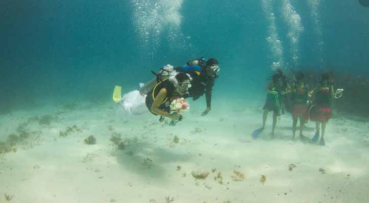 Aqua World boda bajo el agua