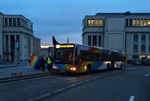 Autobús arco iris Bruselas 2016