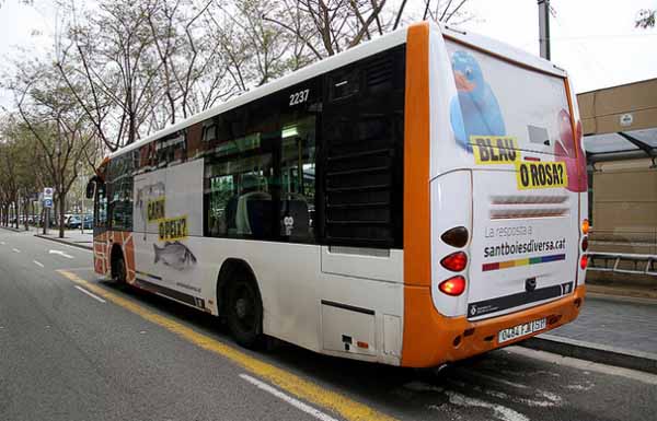 Autobús de la diversidad de Saint Boi
