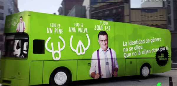 Autobús del Intermedio contra Hazte Oír