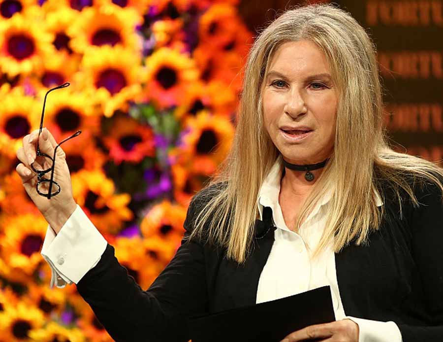 Barbra Streisand escribe una carta de amor a sus fans gays