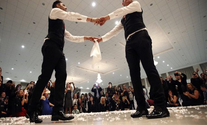 Celebrada en Chipre la primera boda gay pública