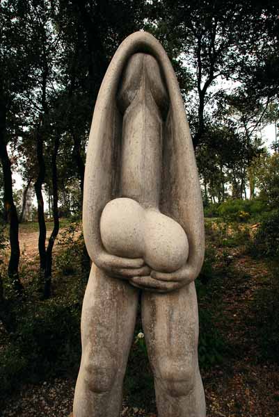 Bosque de Esculturas Eróticas de Can Ginebreda 5