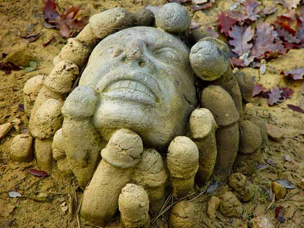 Bosque de Esculturas Eróticas de Can Ginebreda 7