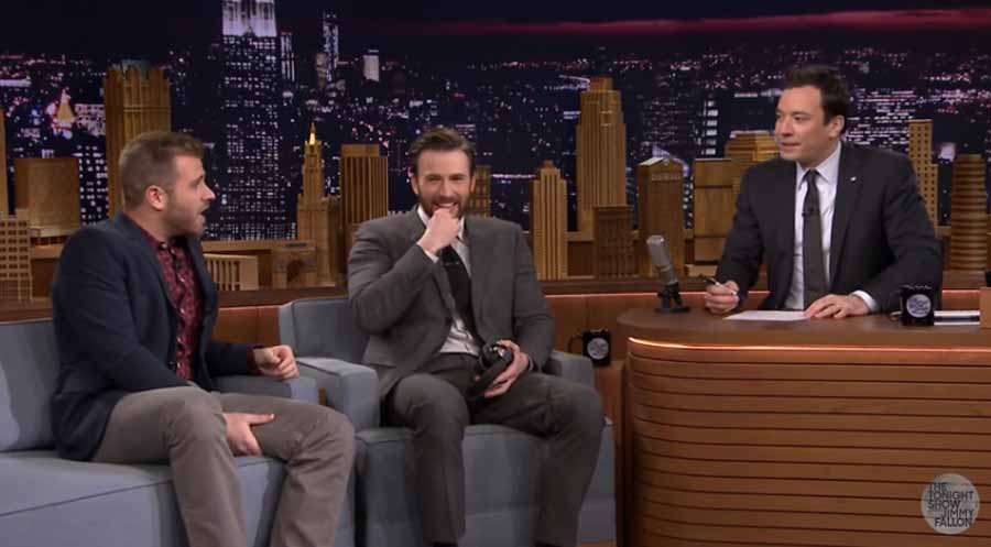 chris-evans-y-su-hermano-en-el-programa-de-fallen