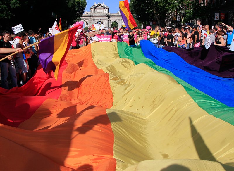 Bandera arcoíris Orgullo 2016