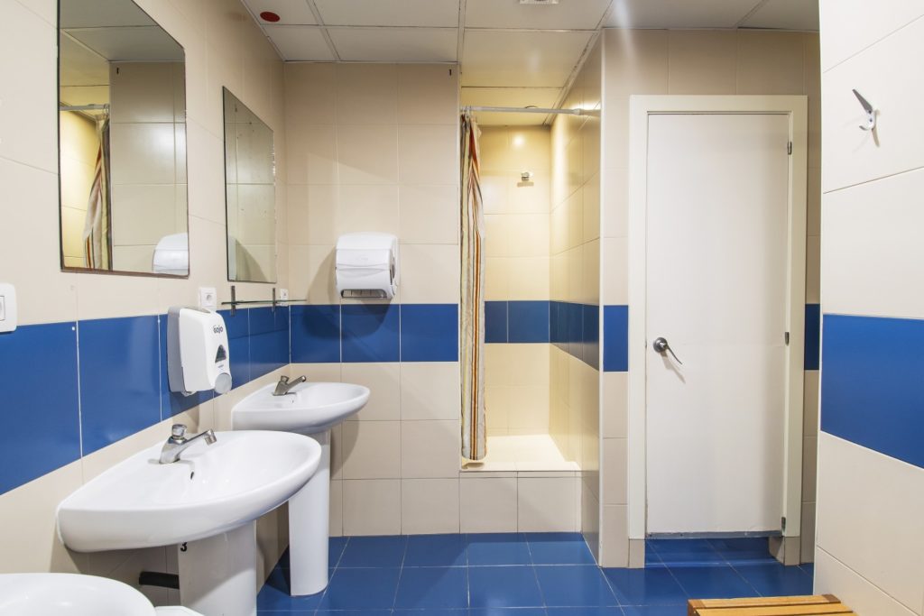 Common-Bathroom-2