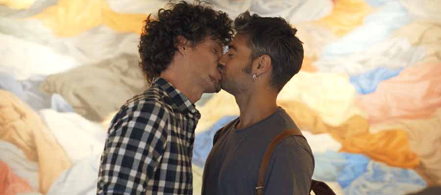 #PorUnBeso, el cortometraje estandarte del Orgullo LGTBI Madrid 2016