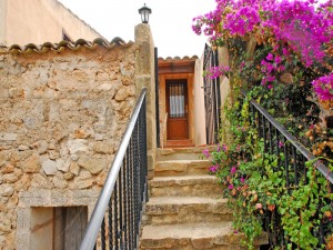 Finca-Sa-Cova-Soratge-1-2-300x225