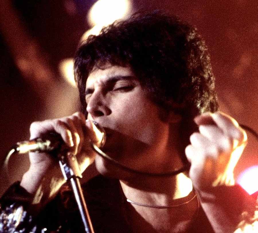 La noche en la que Freddie Mercury me habló en el Cielo