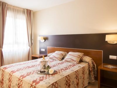 HABITACION_HOTEL_DONA_PAULA-400&#215;300
