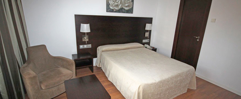 Habitacion-doble-de-uso-individual_0001_Capa-5