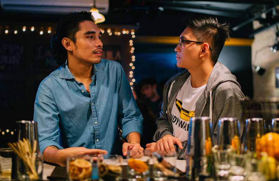 'Hanging out', la primera webserie gay de Filipinas