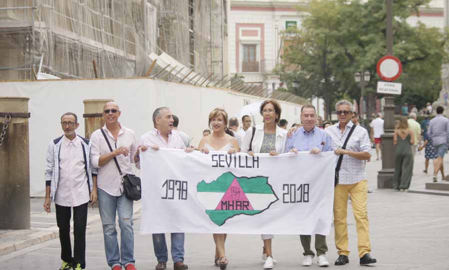Nace la ‘plataforma 40 aniversario’ para rescatar la memoria de la primera manifestación por la libertad sexual en Andalucía