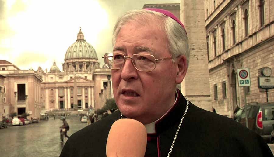 La última “paja mental” del homófobo obispo de Alcalá: Un misógino y machista catálogo para mantener la “virginidad”