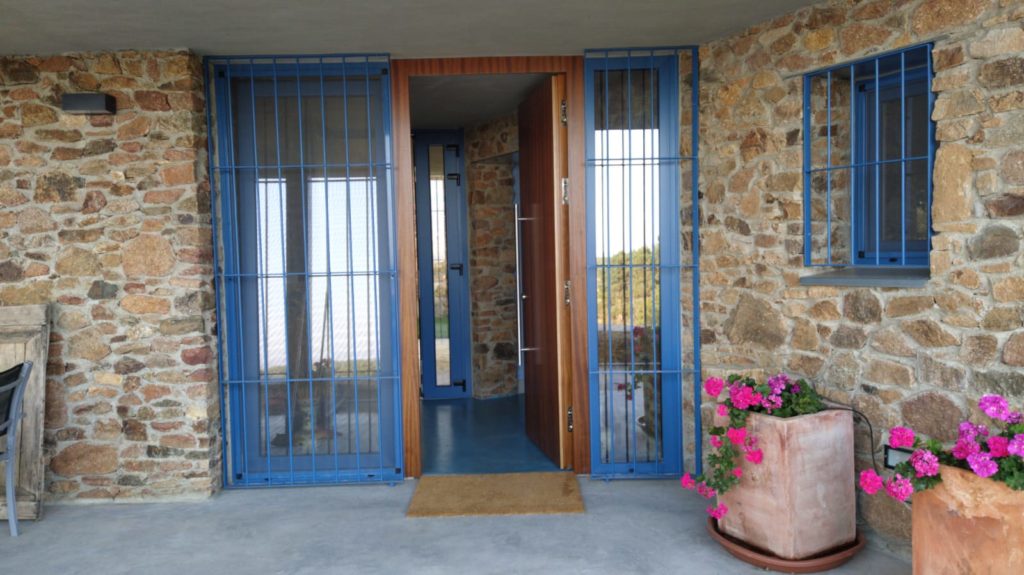 PUERTA-ENTRADA