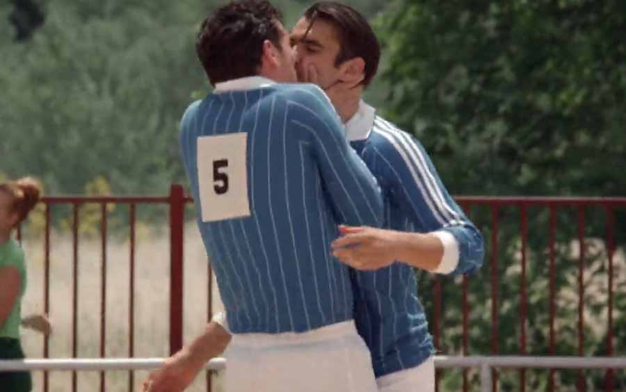 El primer beso gay de Velvet: Raúl saca del armario a Humberto