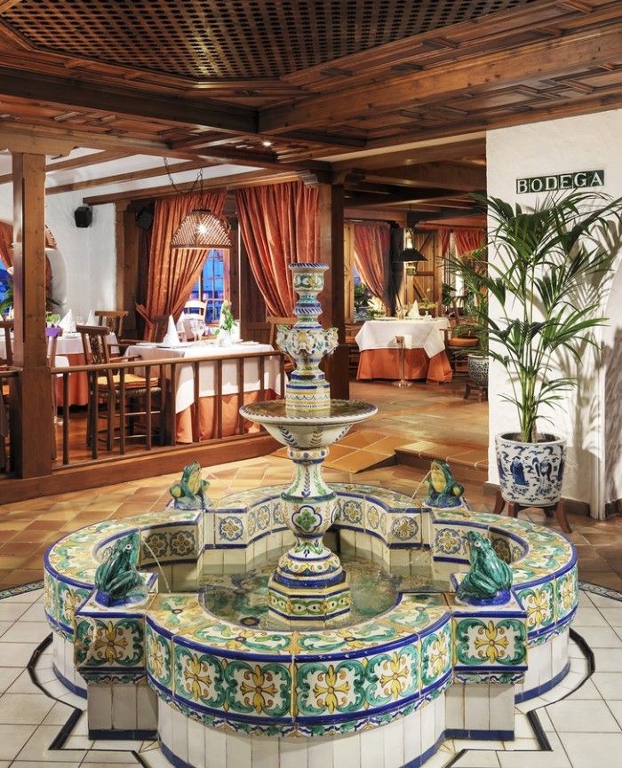 Restaurante-La-Parrilla-Copiar-700&#215;865