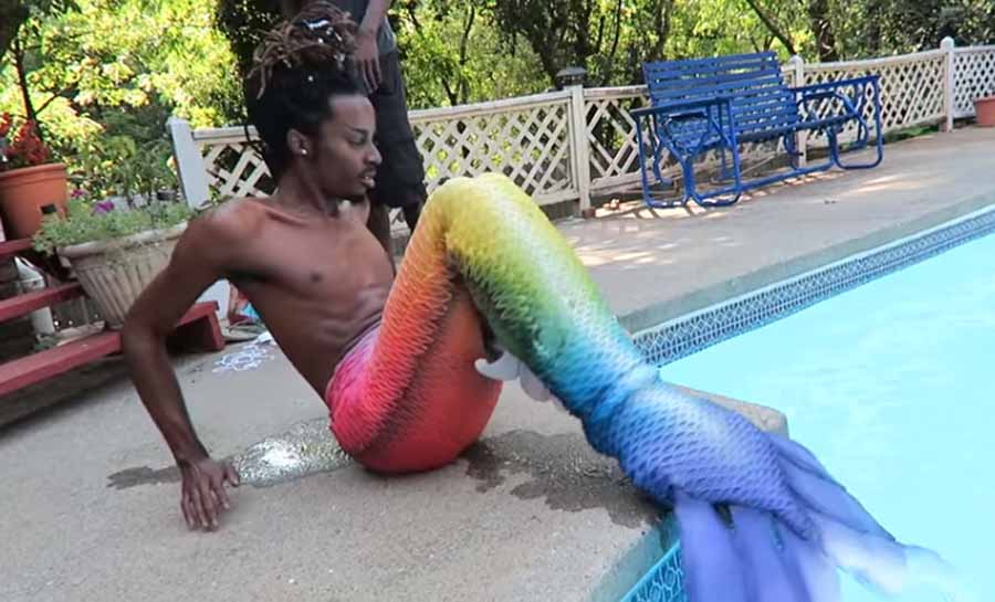 Conoce al orgulloso primer Tritón gay afroamericano del mundo