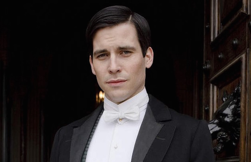 El mayordomo gay de la serie Downton Abbey dice que le han encasillado por interpretar a un homosexual