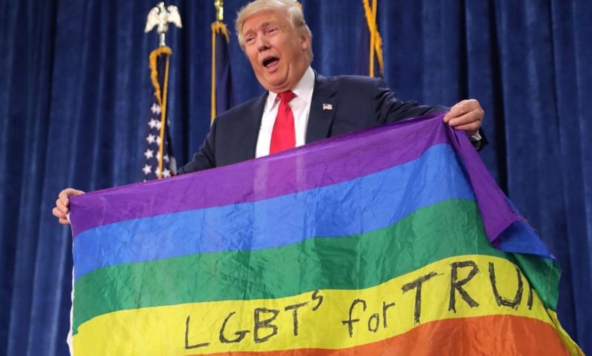 trump-con-la-bandera-gay