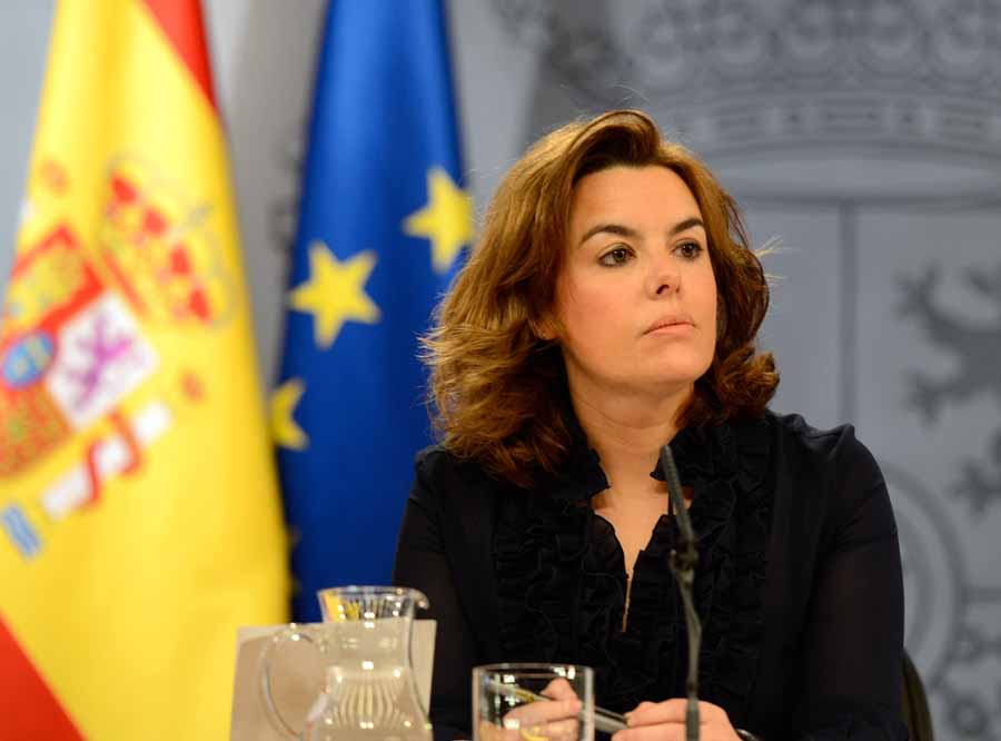 Piden a Soraya Sáenz de Santamaría apoyo del Gobierno a la proposición de Ley de Igualdad LGTBI