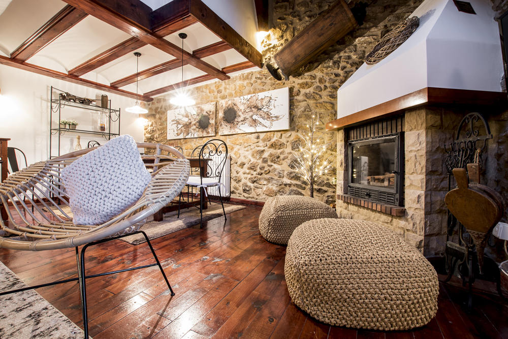 casa-rural-palacio-linares-mora