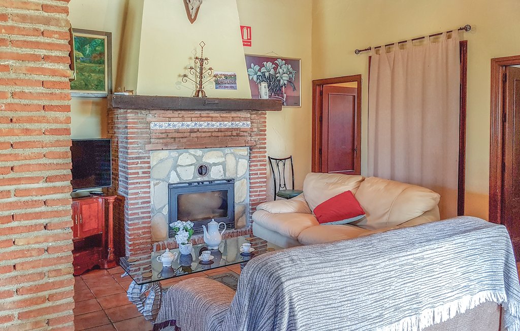 eac311_living_01