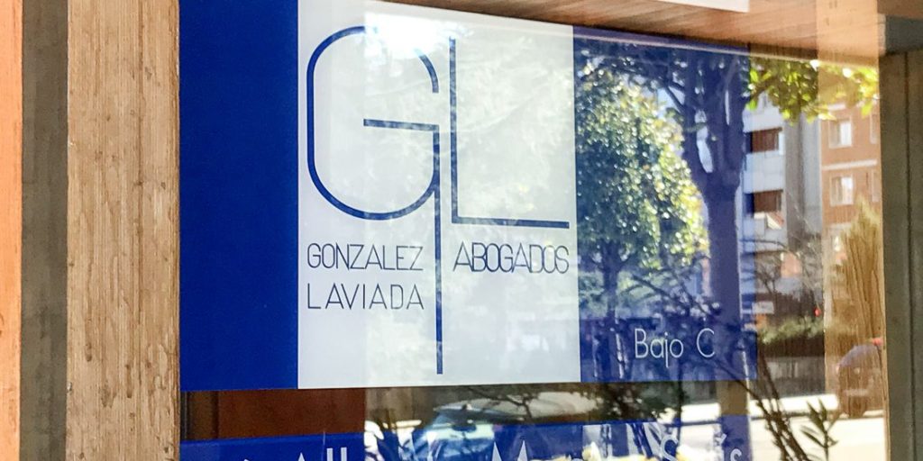 gonzalez-laviada-abogado-oviedo-2-1100&#215;550