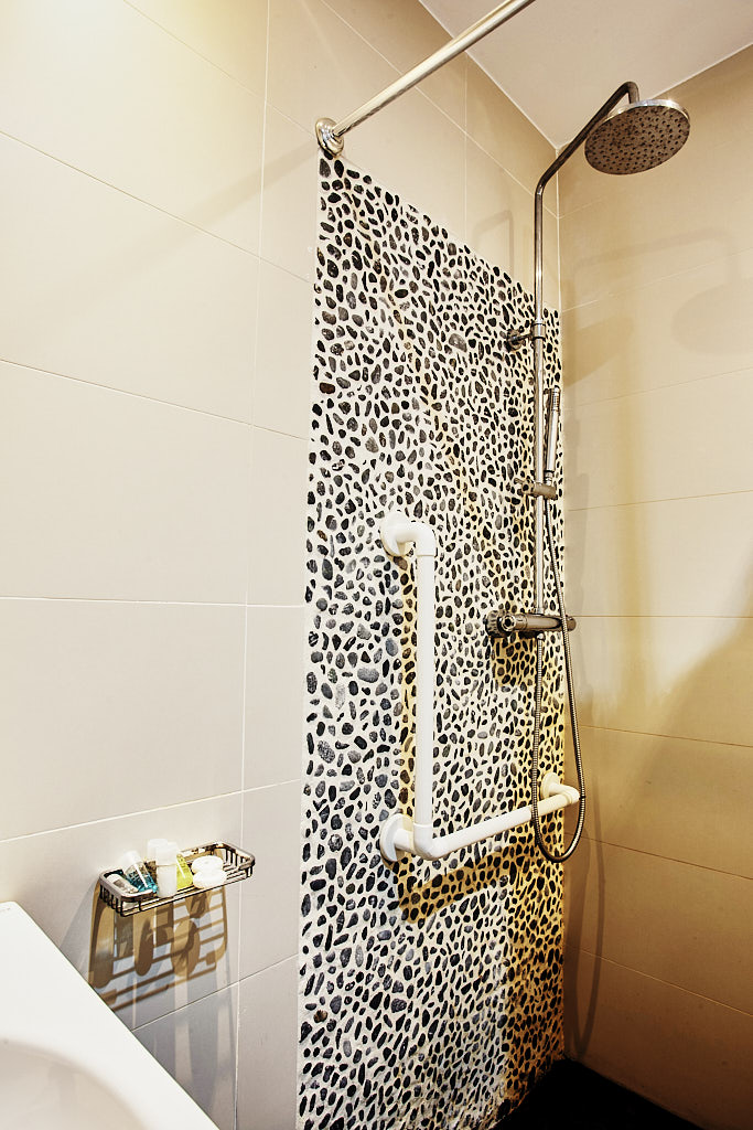 habitacion-adaptada-hotel-villaarce-cantabria-1