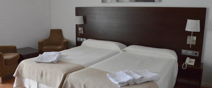 habitacion-doble-camas-dobles