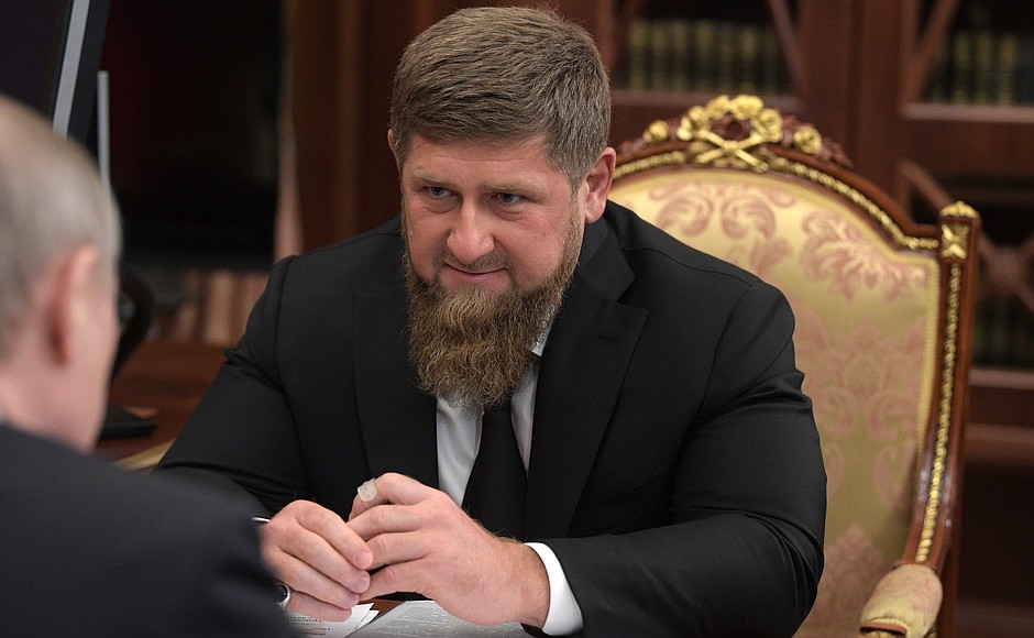 Ramzán Kadirov, líder checheno, manifesta que la persecución homófoba es sólo producto de los activistas pro derechos humanos para ganar dinero