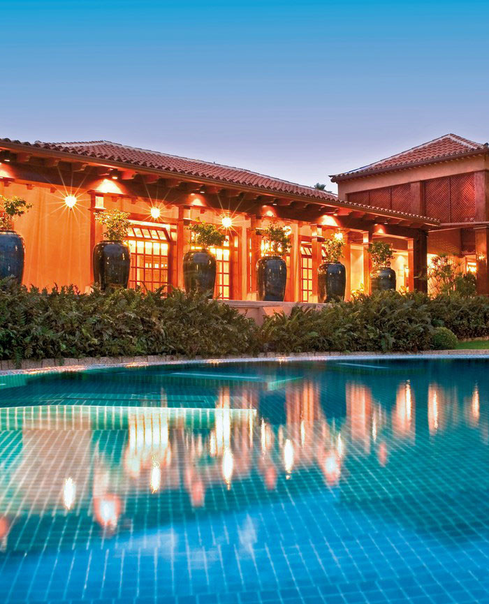spa-exterior-spa-700&#215;865