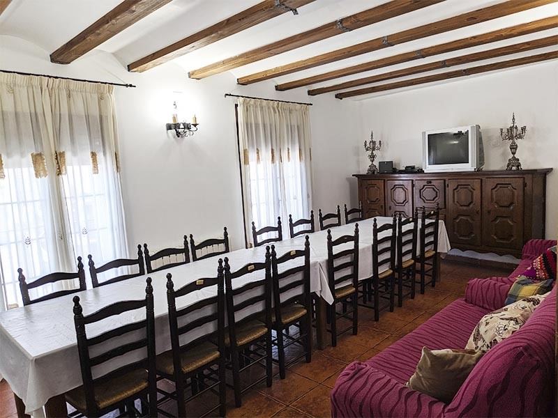 tejas_0000s_0004_comedor