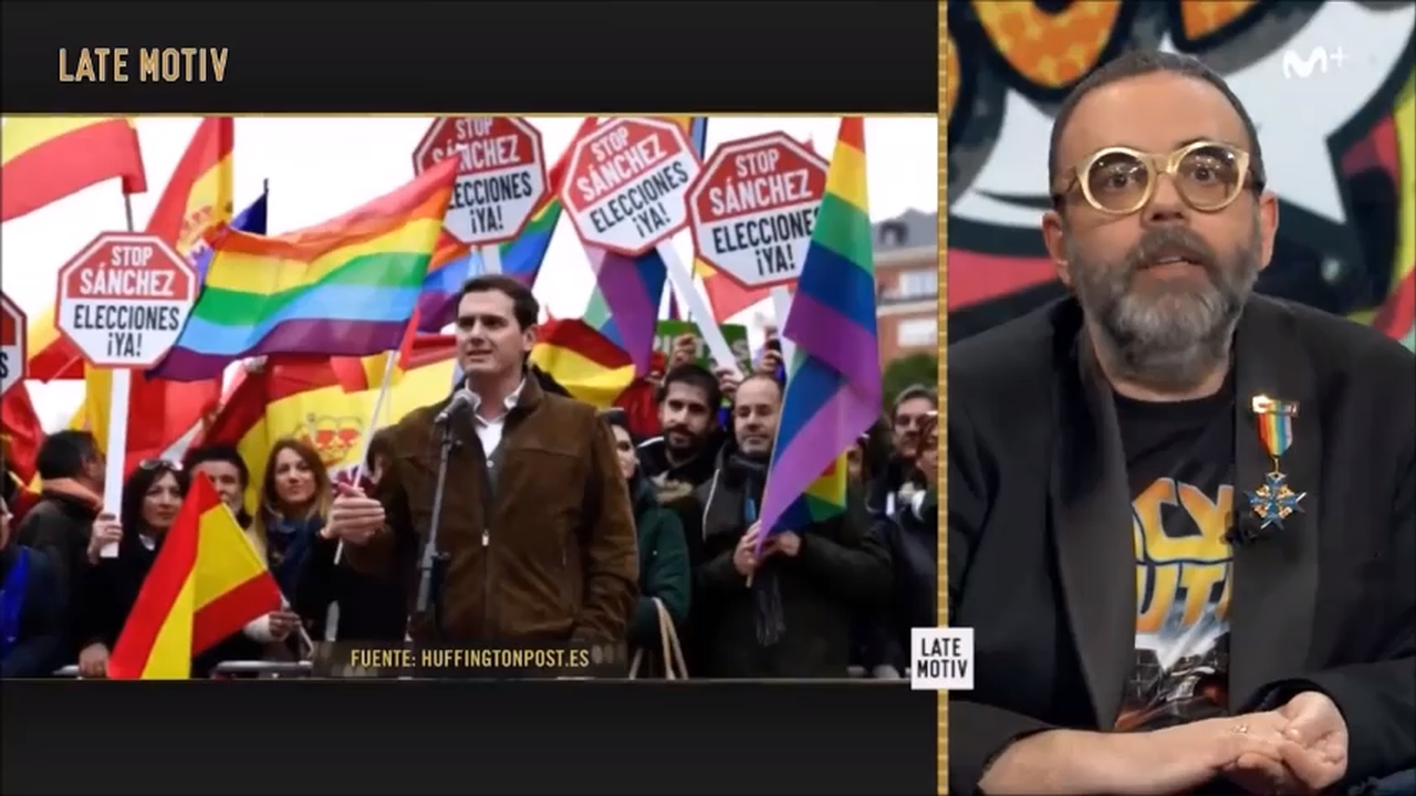 Bob Pop: "La bandera del arcoiris no te identifica como lesbiana, gay, trans o bisexual sino como militante de los derechos LGTB"