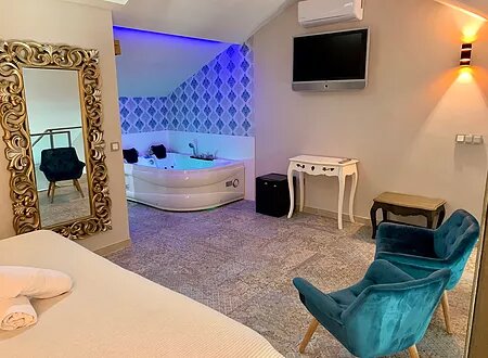 suiz con jacuzzi terraza (2)suite con jacuzzi duplex (3)