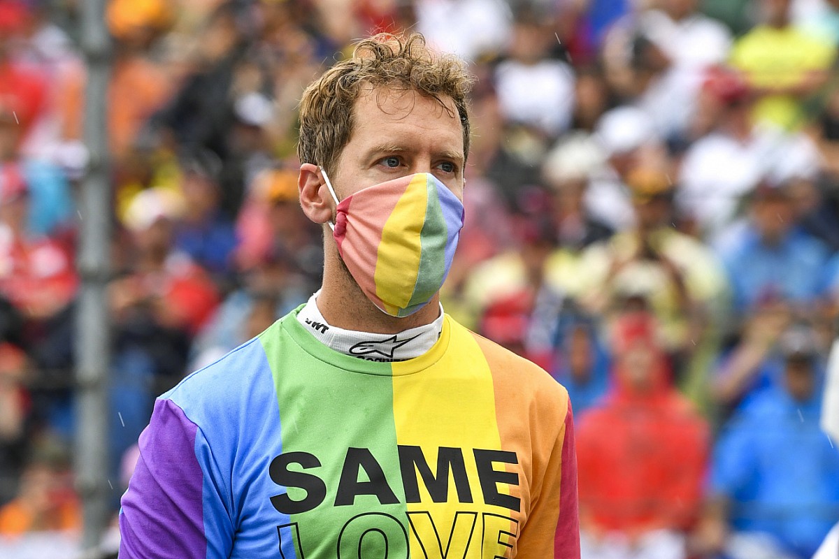 Vettel amonestado por llevar una camiseta LGTBIQ+ en el Gran Premio de Hungría