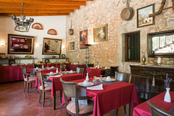 6-restaurante-soncaulelles-scaled-600&#215;400
