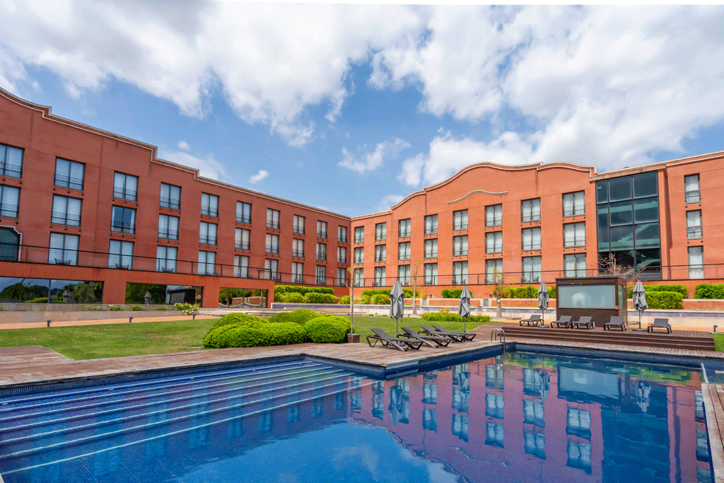 _58924___exterior_view__1