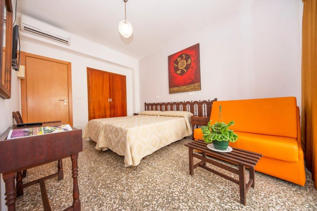 hostal-santa-eulalia-8