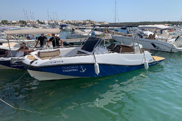 alquiler-barco-v7-porto-colom-2