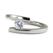 anillos de compromiso anillo de oro gris con diamantes-Antuña joyería artística de autor