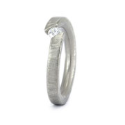 anillos de compromiso-anillo de titanio con diamantes-Antuña Joyería Artística de Autor